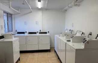 738 S NEW HAMPSHIRE 403