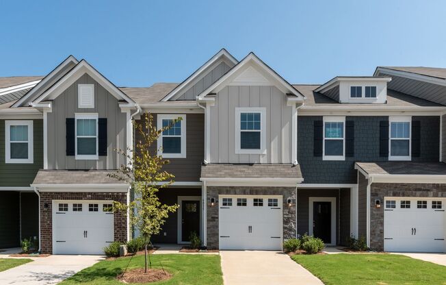 Like New Townhome in North Charlotte.