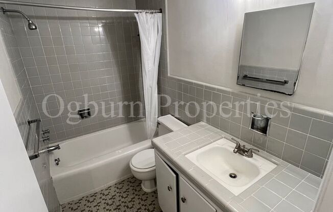 1 bed, 1 bath, $725, Unit 1608-J