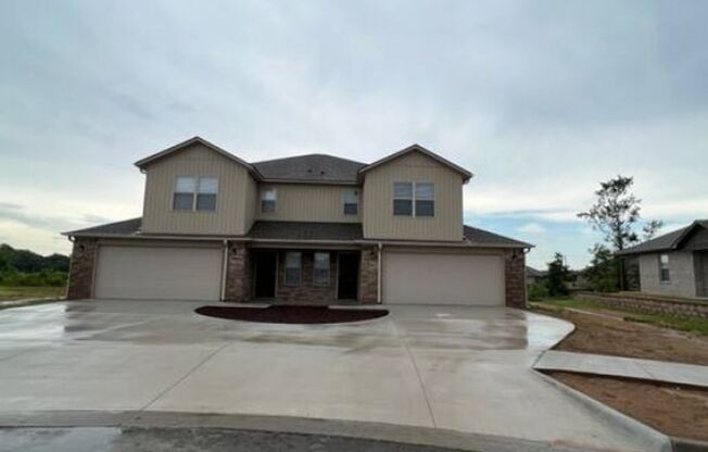 3 beds, 2 baths, 1,526 sqft, $1,995