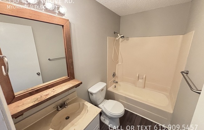 550 TULIP GRV RD