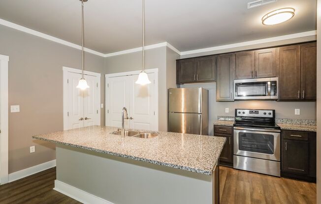 3 beds, 2 baths, 1,440 sqft, $1,770, Unit O107