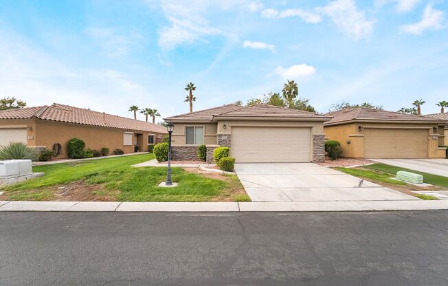 3 beds, 2 baths, $2,000