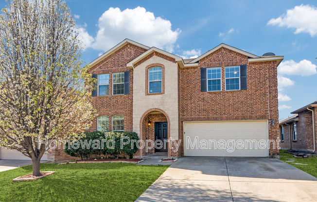 448 GRANT LN