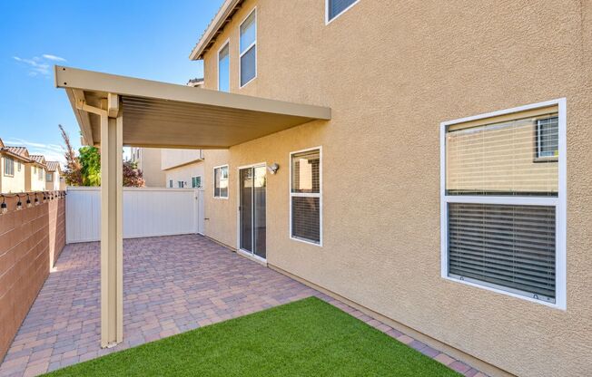 Spacious 3BR Home with Garage & Private Outdoor Space