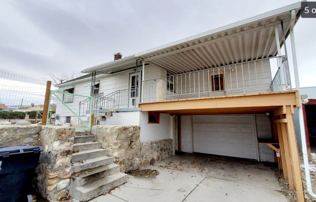4 Bedroom Magna home is ready for you!
