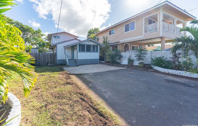 Oceanfront 3BR/2BA SF home in Ewa Oceanside w/Private Access to the Beach! Available now!