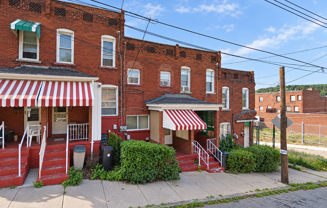 Newly Renovated 2-Bedroom Home in Hazelwood