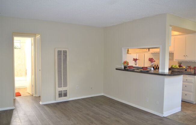 1 bed, 1 bath, $1,825, Unit 22