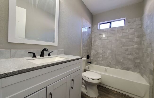 Remodeled 3 bedroom house close to everything on north side!!