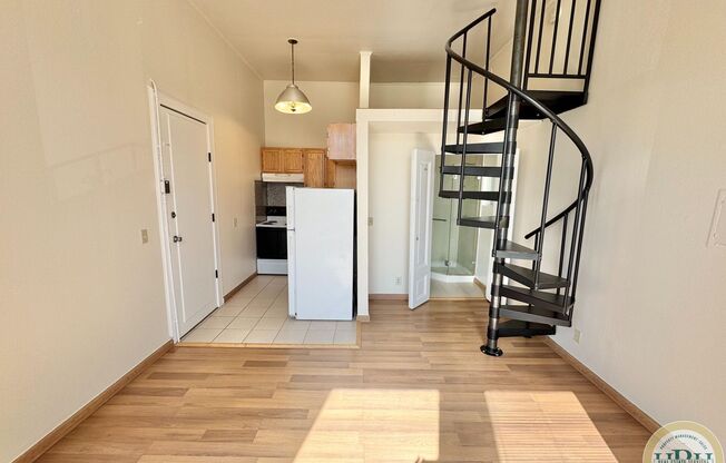 Studio For Rent in the Popular Mission District