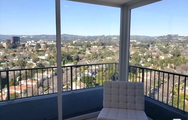 2 beds, 2 baths, 1,182 sqft, $6,395, Unit 2103