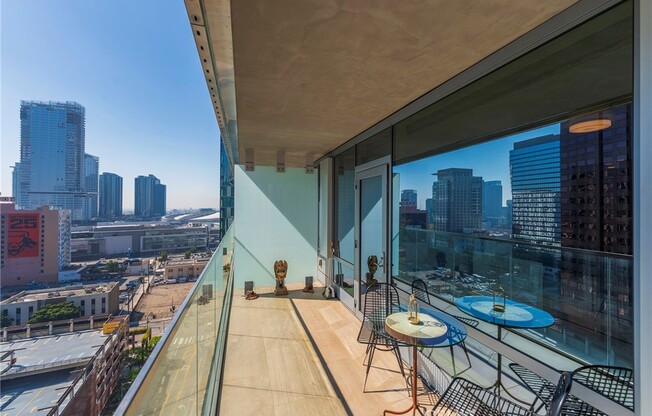 Studio, 1 bath, 629 sqft, $3,500, Unit 1715
