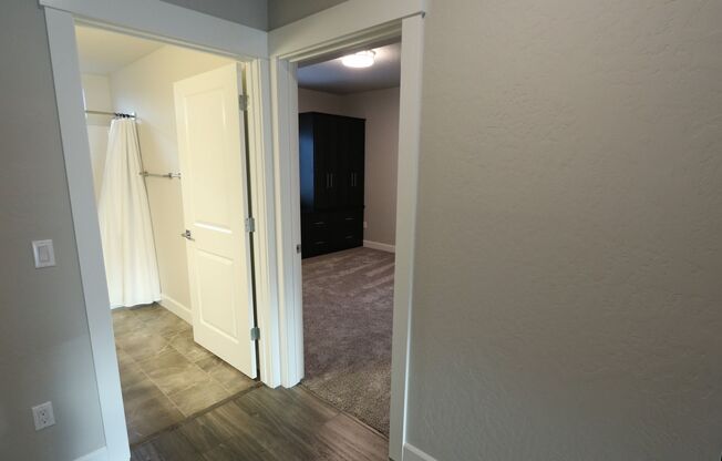 3 beds, 2 baths, $2,995, Unit # 203