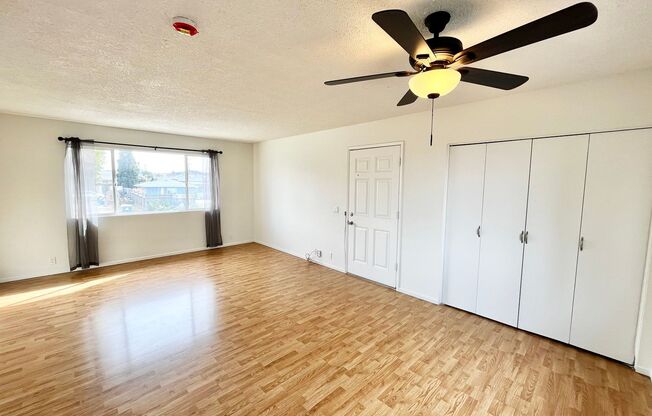 Beautifully Updated 3B 1BA Unit in Lemon Grove!