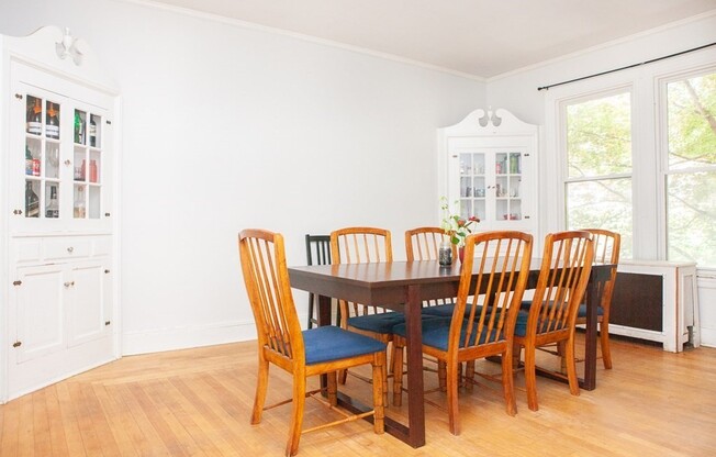 1743 COMMONWEALTH AVE