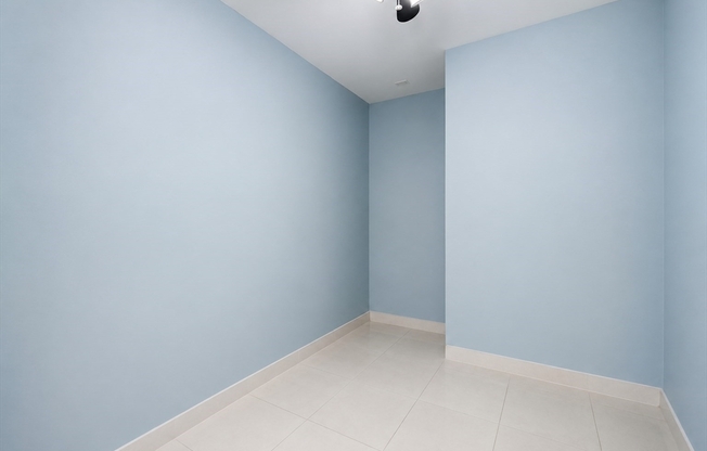 2 beds, 1 bath, 869 sqft, $2,900, Unit penthouse12