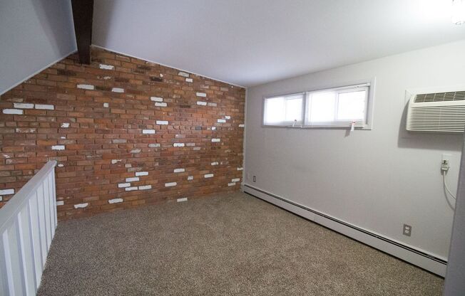 One Bedroom Loft in Royal Oak