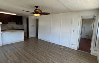 1621 Dole St #401
