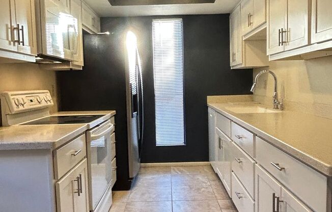 2 beds, 2 baths, $1,195, Unit #154