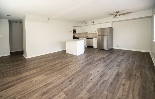 2 beds, 1.5 baths, 1,200 sqft, $1,895