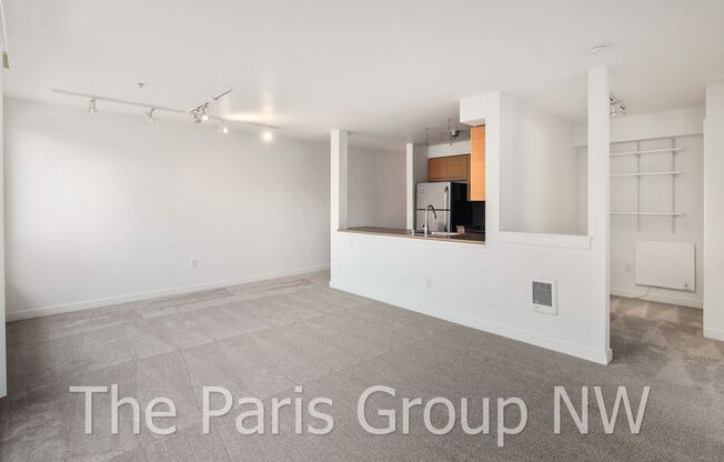 1 bed, 1 bath, $2,350, Unit # #E 608