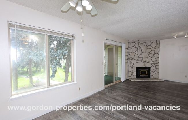 2 beds, 1 bath, $1,495