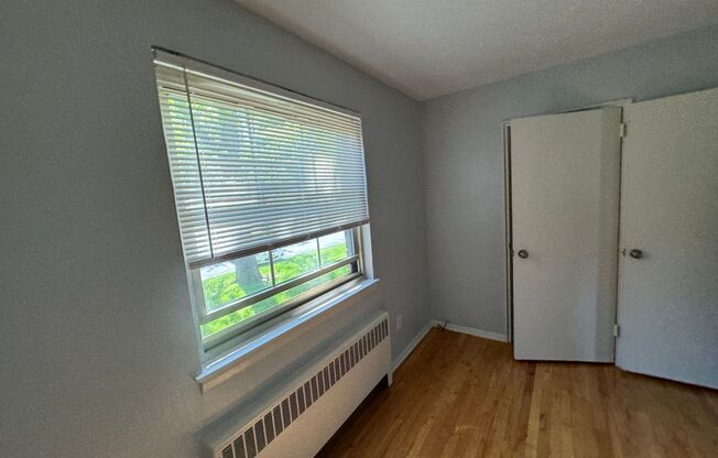 2 beds, 1 bath, 825 sqft, $2,500, Unit S021
