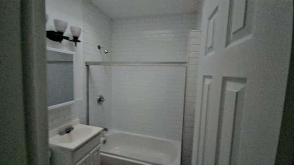 7817 ROOSEVELT AVE