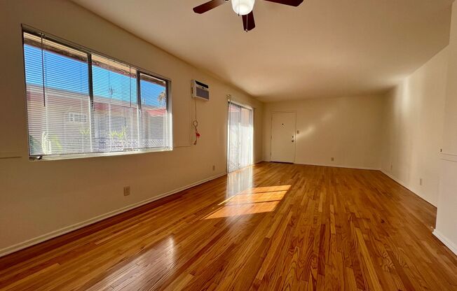 1 bed, 1 bath, 750 sqft, $1,895, Unit 4