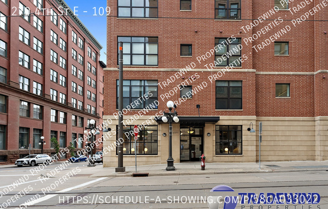 270 4th St E Unit 307