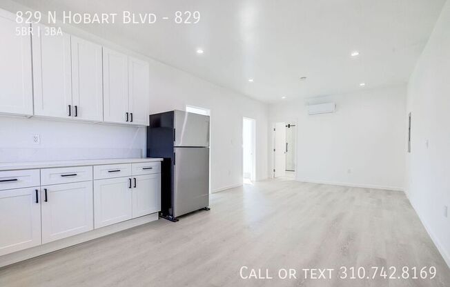 829 N HOBART BLVD