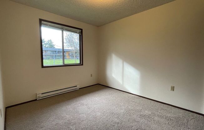 3 beds, 1 bath, $1,995