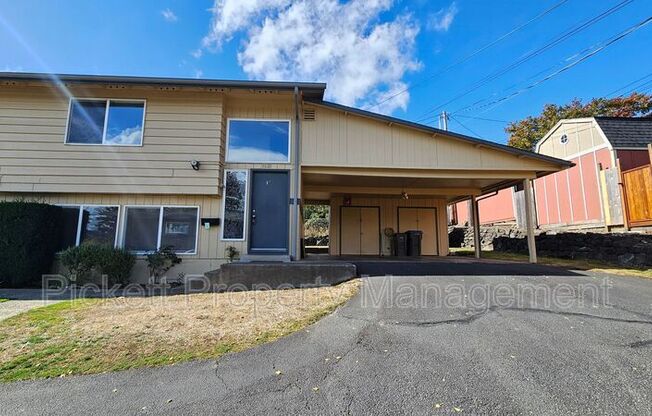 1621 TRENTON AVE