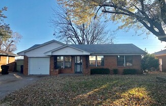 3 Bed/1 Bath Mid-Century Ranch minutes from Midwest City High School - Refrigerator Included