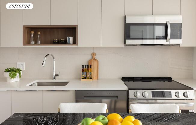 Studio, 1 bath, $3,155, Unit 1012E