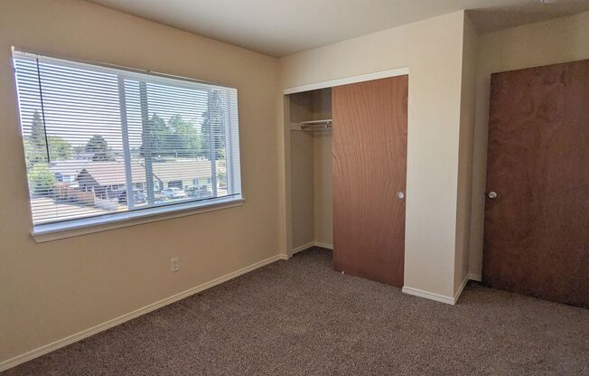 3 beds, 2 baths, 1,180 sqft, $1,625, Unit C104