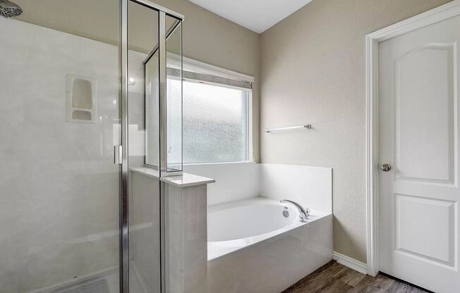 4 bed Kensington Trail Subdivision
