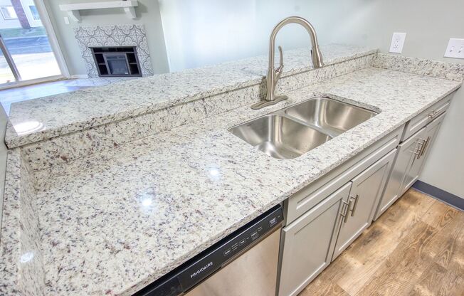 2 beds, 2 baths, 974 sqft, $1,250, Unit 3809-1C