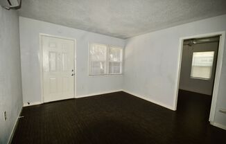 1 bed, 1 bath, 600 sqft, $1,495