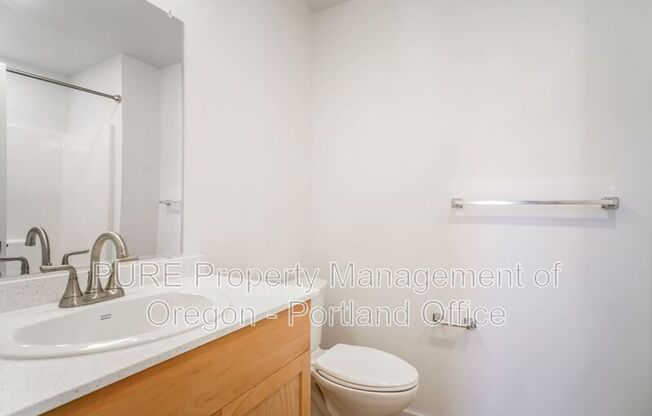 5685 N WILLAMETTE BLVD