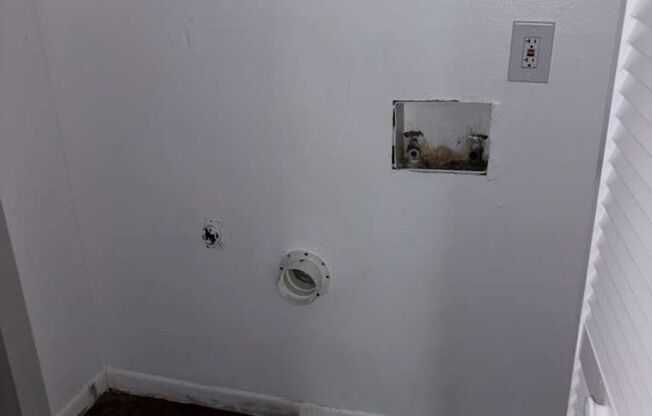 1206 E 99th Ave. Apt A-B