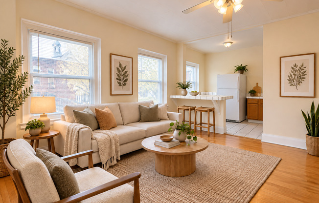 Studio, 1 bath, 400 sqft, $950, Unit 210