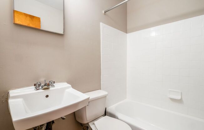 Studio, 1 bath, 350 sqft, $735, Unit 1850-34