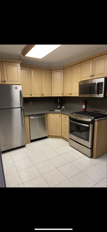 1723 SHR PKWY