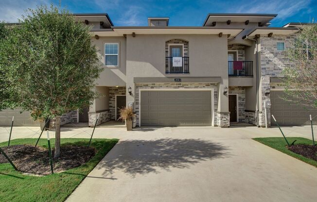 Available July 2025! Gorgeous 4 Bed, 4.5 Bath Townhome in South College Station!