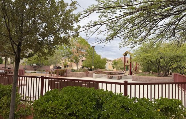 4 beds, 3 baths, $2,295