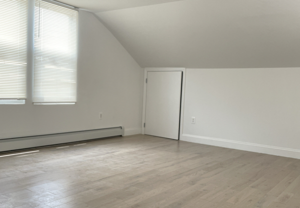 3711 63 ST