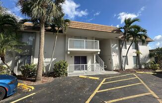 2 beds, 2 baths, 920 sqft, $1,245, Unit Unit # 607