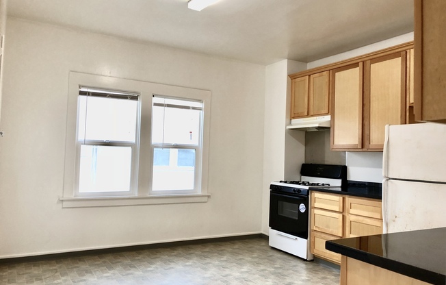 Welcome Home to 1055-B Grand Avenue, South San Francisco!